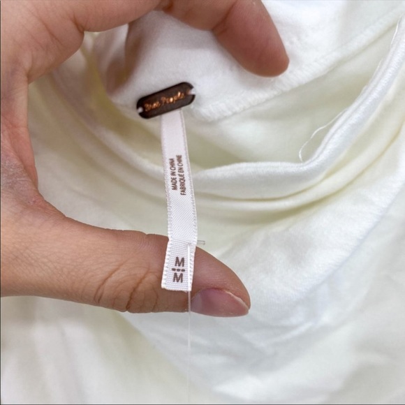 Free People Rock with It Off Shoulder Top M - Picture 4 of 4